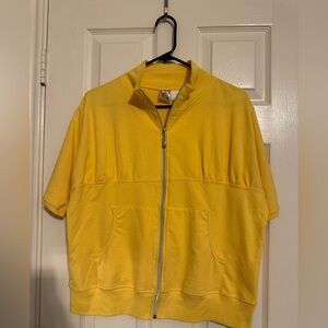 Woman’s short sleeve zip up top- plus size- 1X - yellow- NWOT